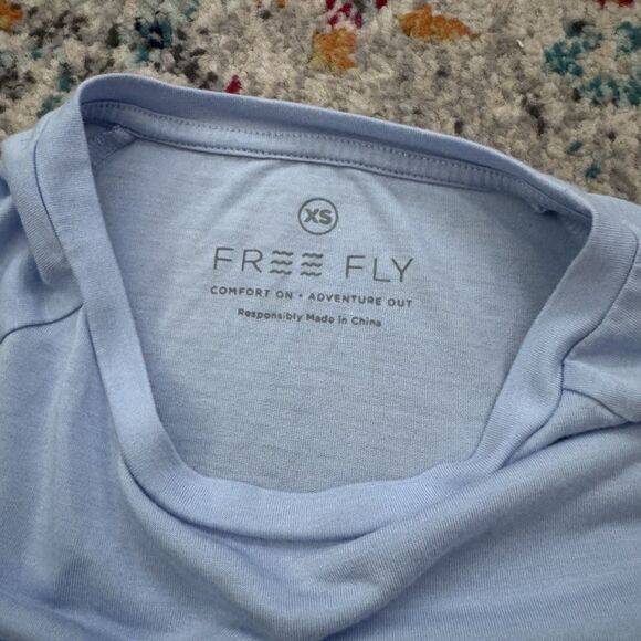 Free Fly Women's Lightweight Long Sleeve Top in Clear Sky Size XS - Picture 3 of 9
